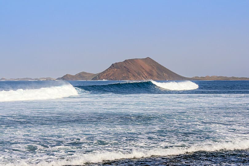 Die Überfahrt zur kleinen Insel Lobos dauert von Corralejo aus nur rund 20 Minuten