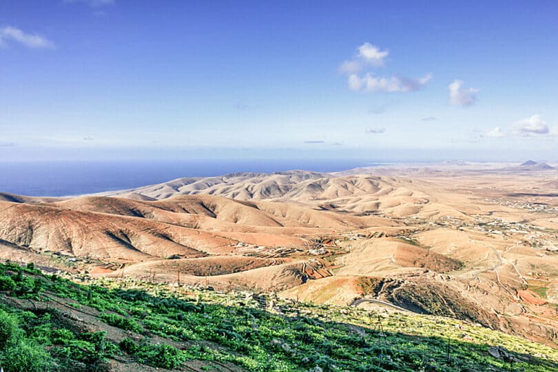 Die meisten Berge auf Fuerteventura sind durch Wind und Niederschläge stark erodiert