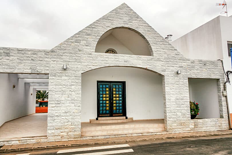 Die Kirche von Giniginámar wurde erst im Jahr 1997 erbaut