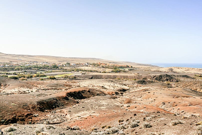 Der Ferienort La Pared liegt auf der schmalsten Stelle von Fuerteventura, dem Istmo de la Pared