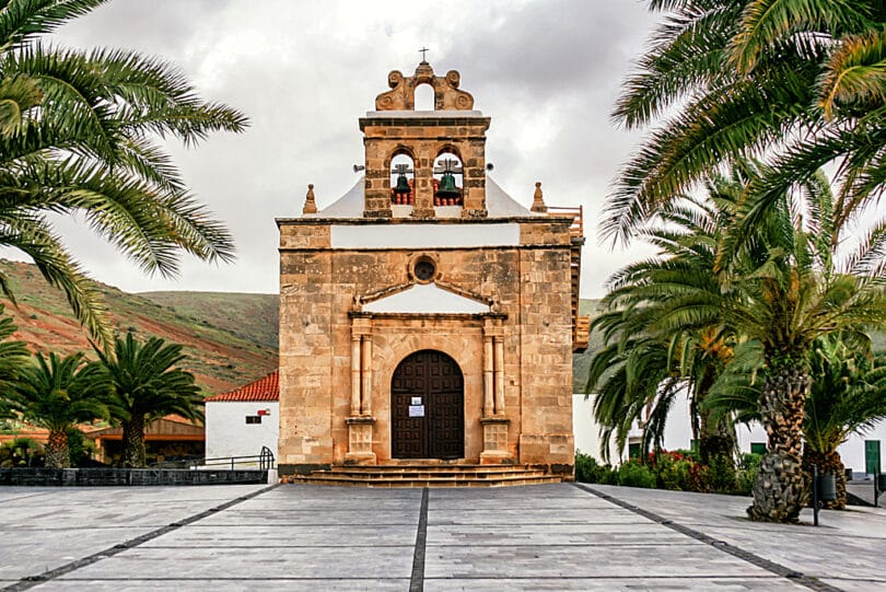 Die Kirche von Vega de Rio Palmas beherbergt eine Figur der Schutzpatronin von Fuerteventura 